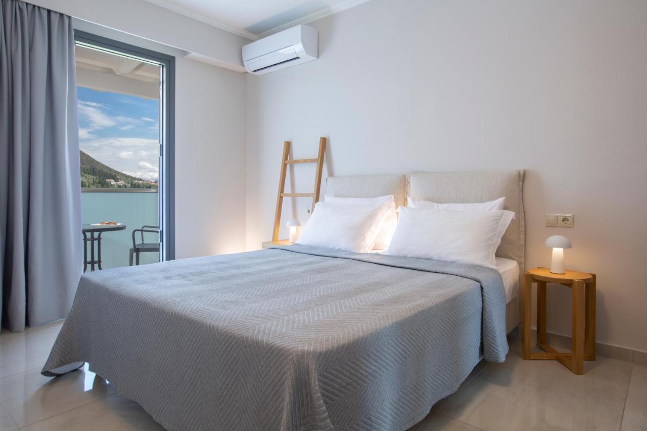 Zisis Suites Nydri  Extérieur photo