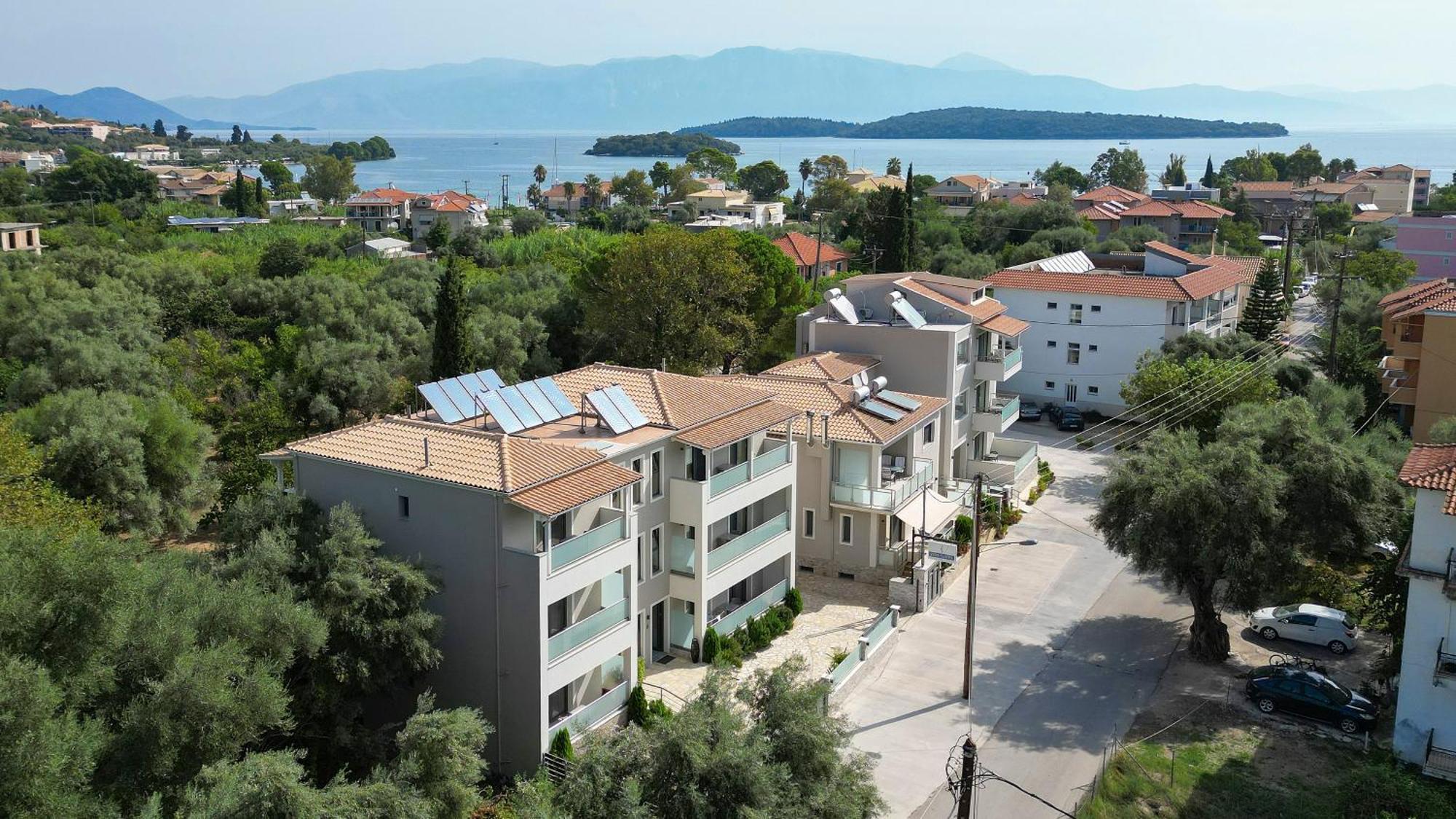Zisis Suites Nydri  Extérieur photo