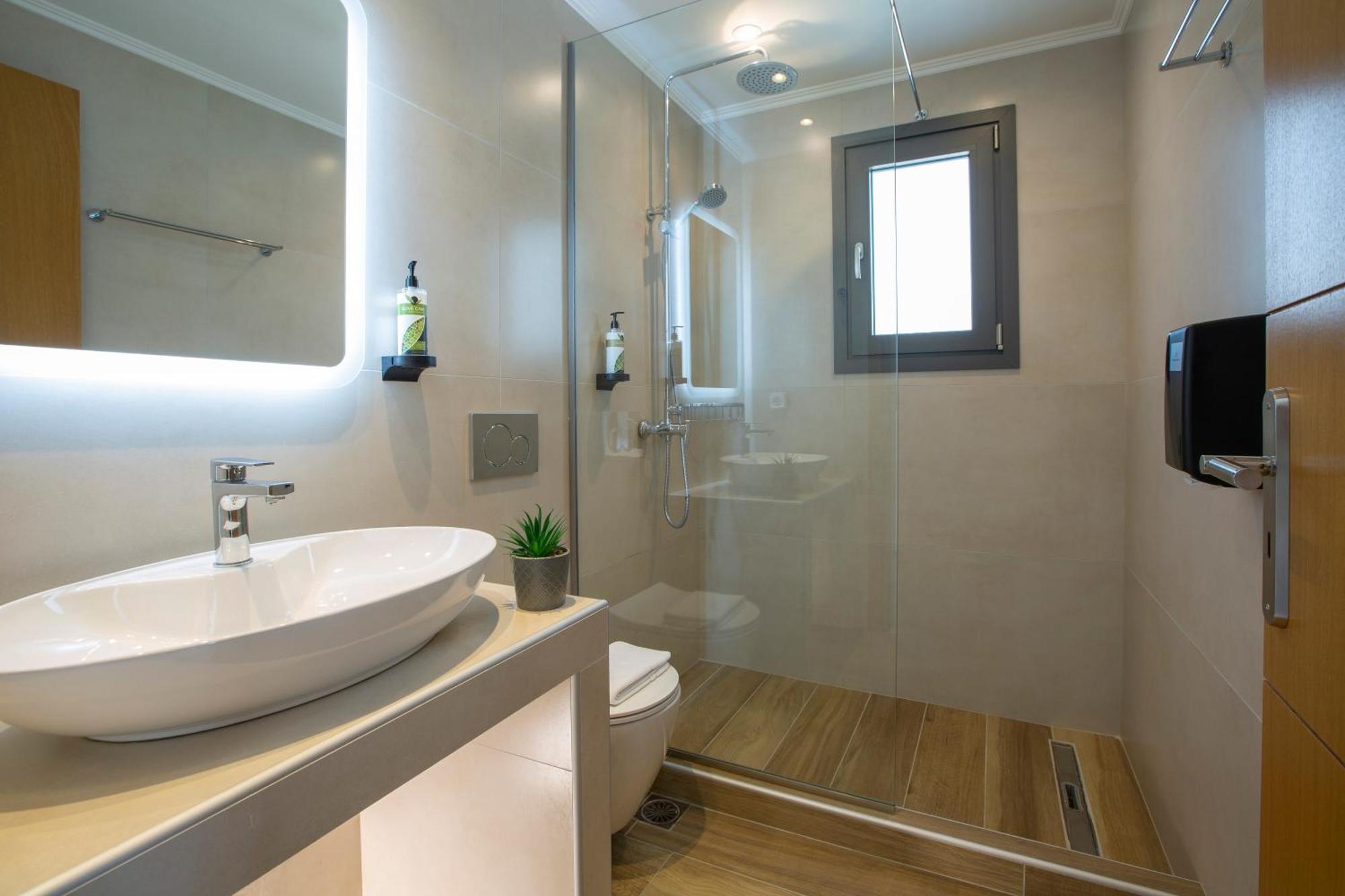 Zisis Suites Nydri  Extérieur photo